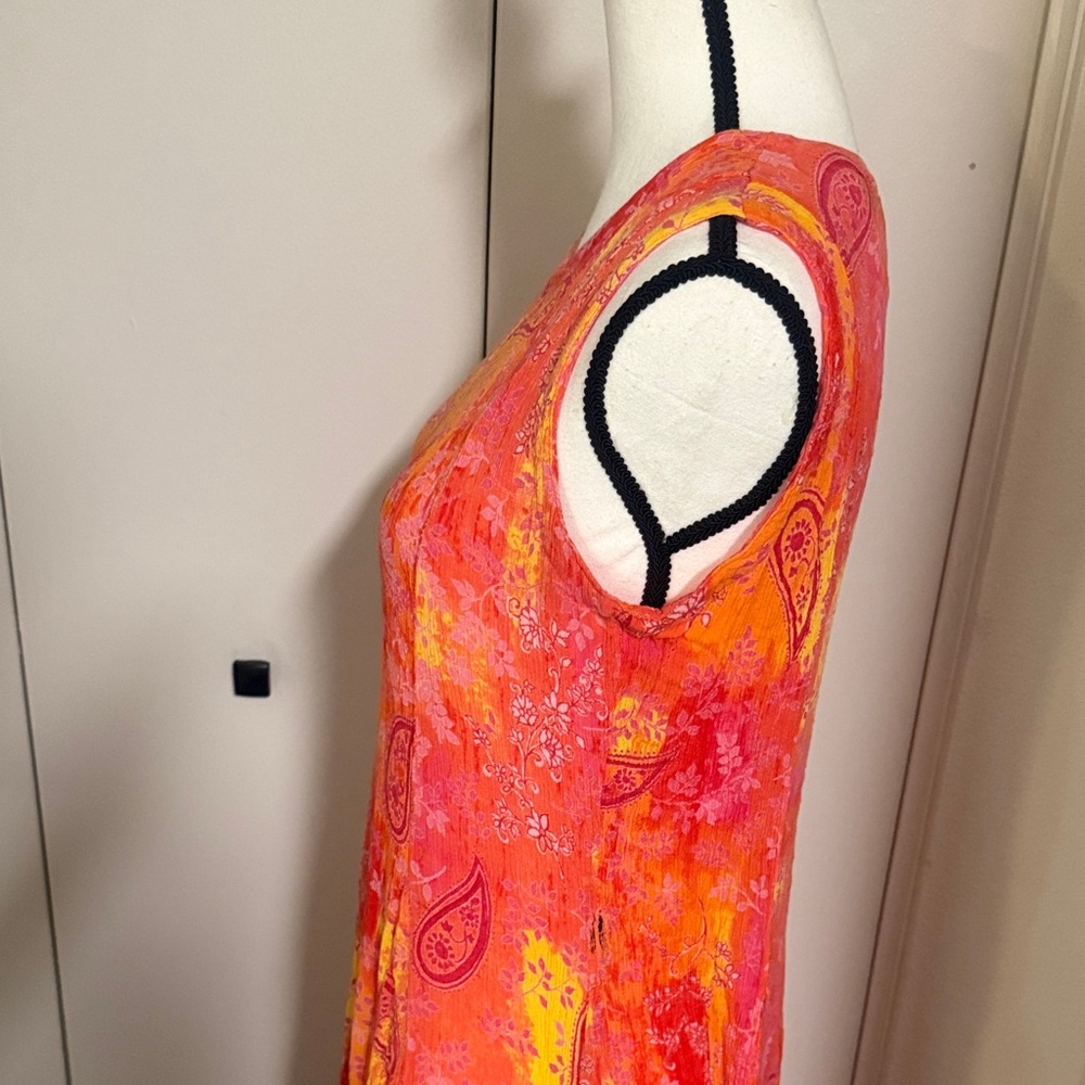 Elegant Paisley Maxi Dress in Orange and Pink - Picture 7 of 12